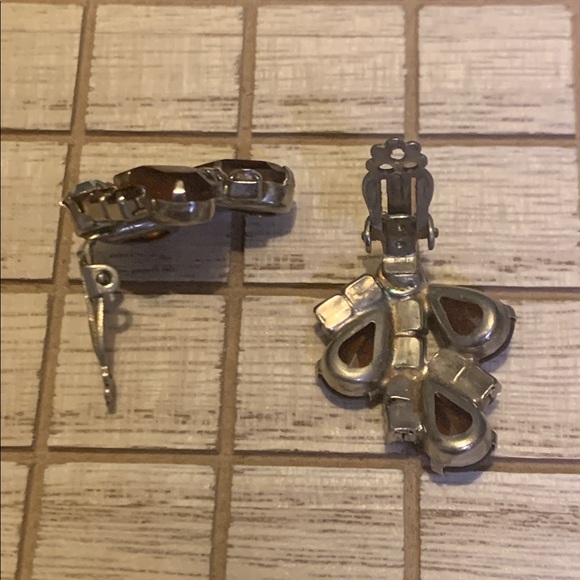 Gorgeous Vintage Brooch & Earrings - Picture 9 of 9